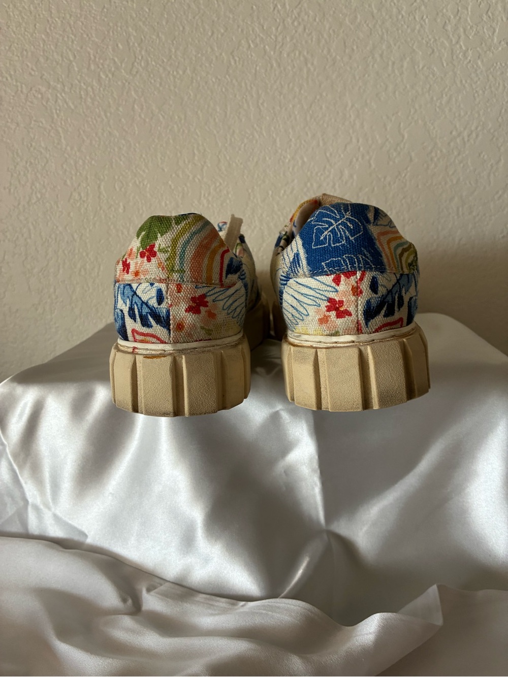 FARM Rio Kids Canvas Sneakers in Cream with Green, Blue & Orange Floral Print - Picture 6 of 6